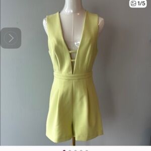 BCBGMaxAzria Light Yellow Backless Dress